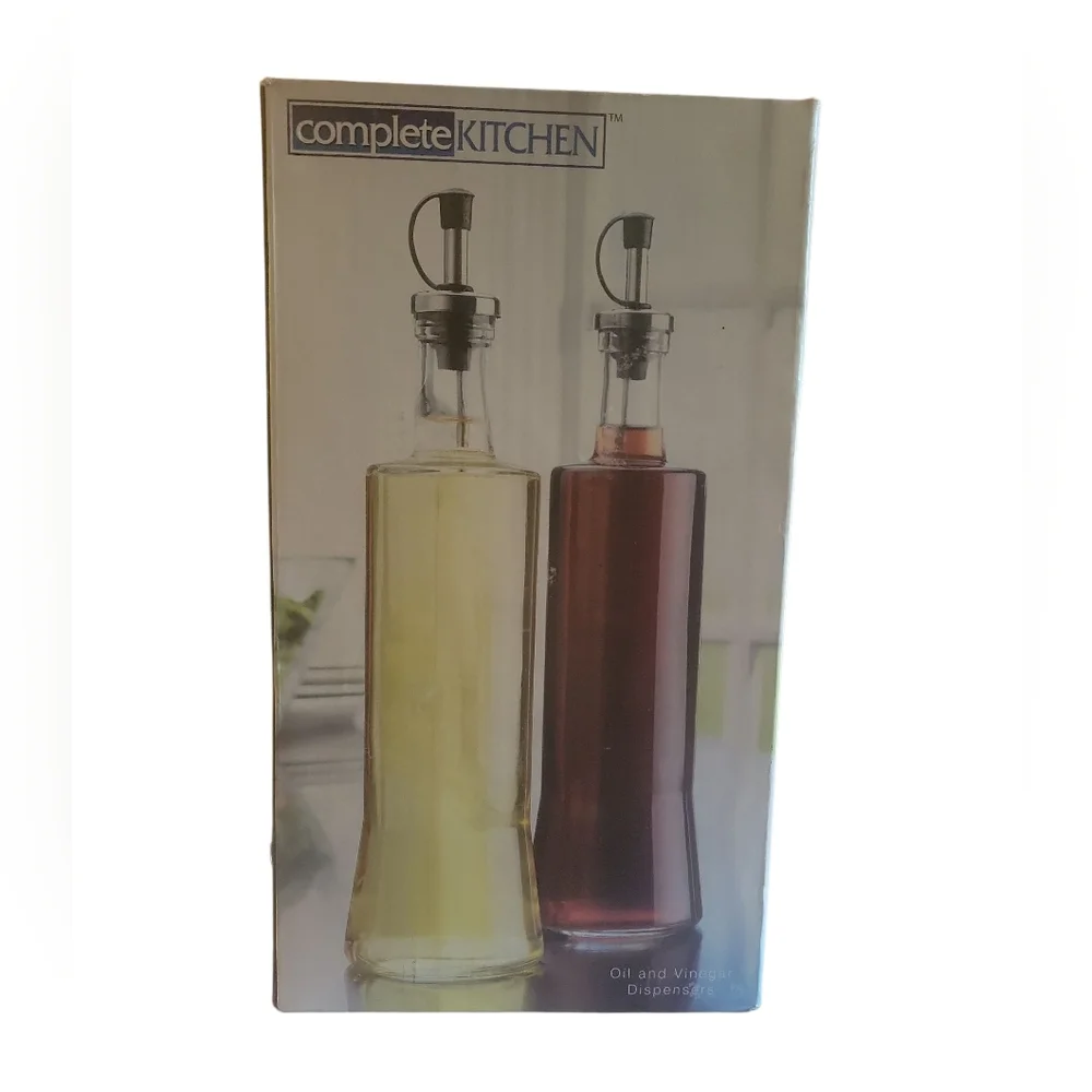 NIB Complete Kitchen Oil Vineagar Dispenser